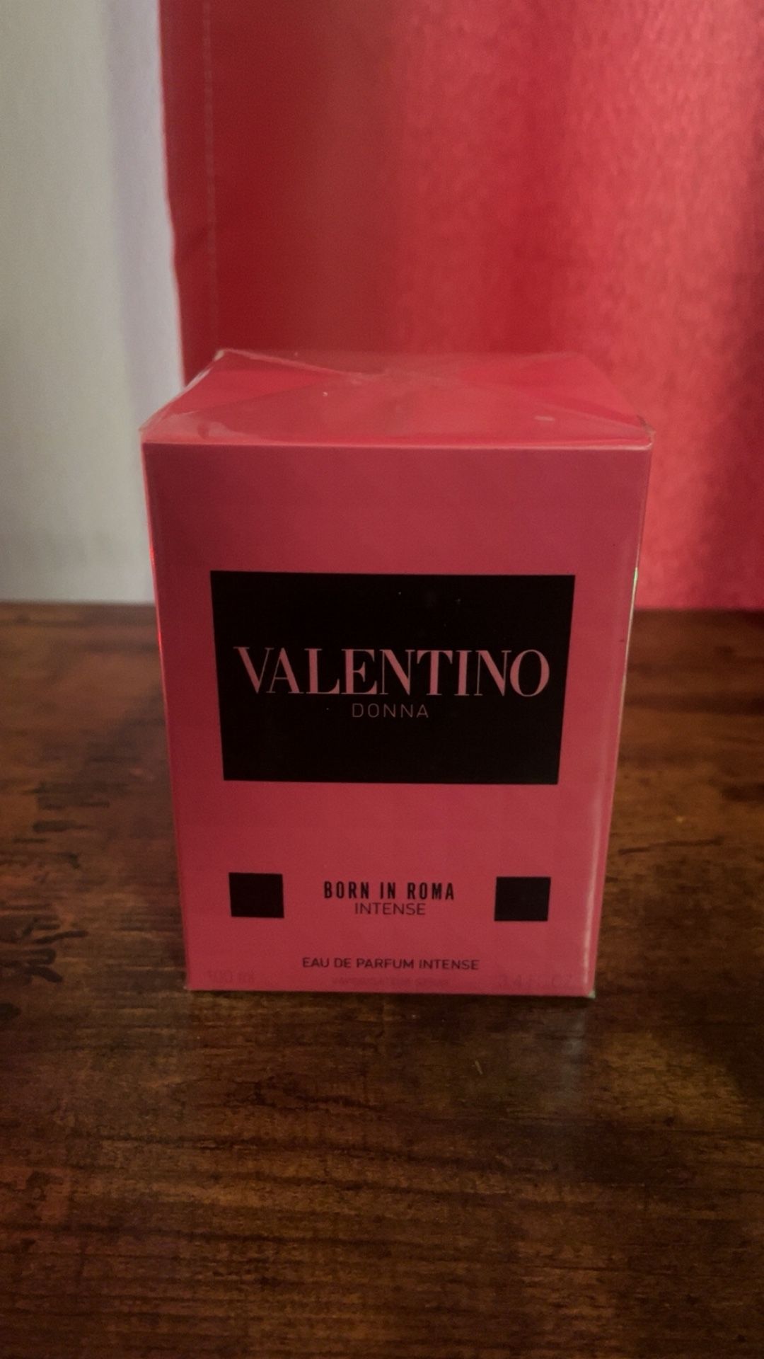 Valentino Donna Born In Roma Intense (3.4Oz-100ml) Brand New Sealed