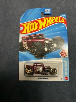 Hot Wheels Bone Shaker