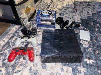 PlayStation 4 slim