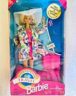 Collector Barbie International travel Barbie