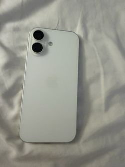 iphone 17 256gb unlocked clean Imei 🪫 health 100% 🪫 cycle 186 like new conditions no box or accessories $700 cash or best offer