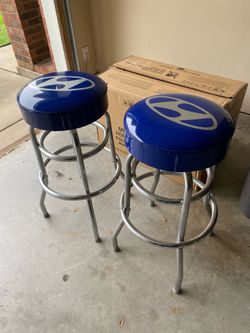 Hyundai Logo Vinyl and Chrome Barstools