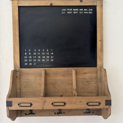 Key Holder/ Chalkboard/Calendar