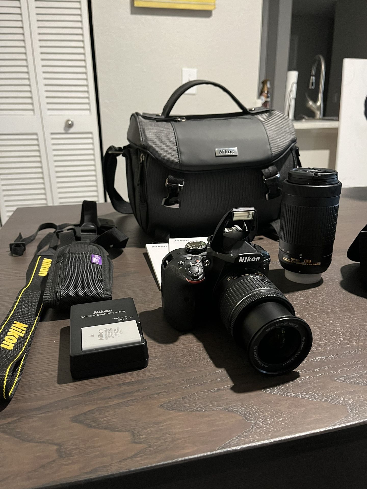 New Nikon D3400 Bundle