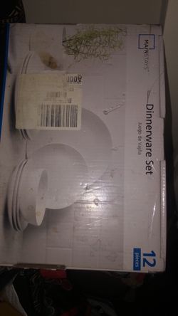 Brand new dish set