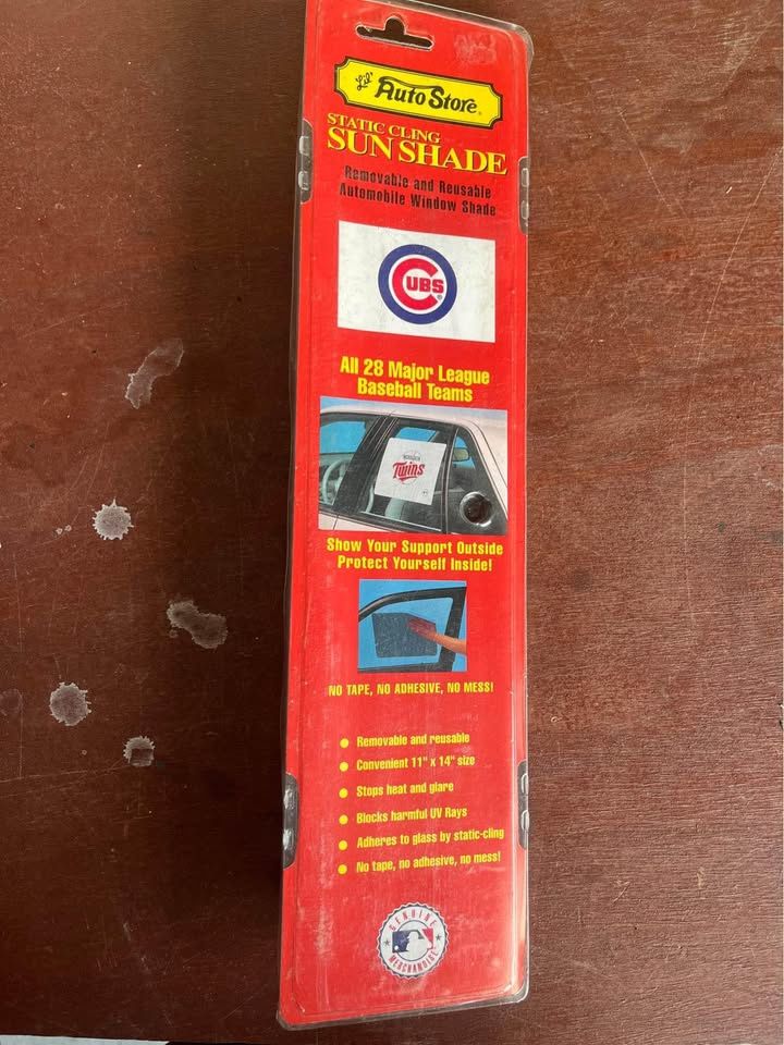 Chicago Cubs Static Cling Sun Shade