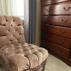 Big Tufted Lounge Chair