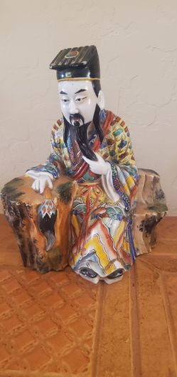 Vintage Chinese wise man statue figurine