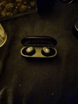 Beats Solo Buds