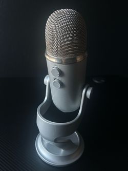 Blue Yeti USB Mic Silver