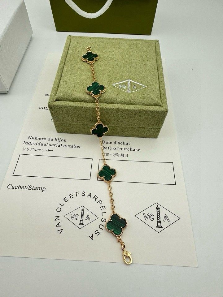 Authentic ladies five petal bracelet