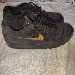 Men's Nike Air Max Shoes Size 12 Like New