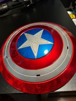 Disneyland captan america sipper
