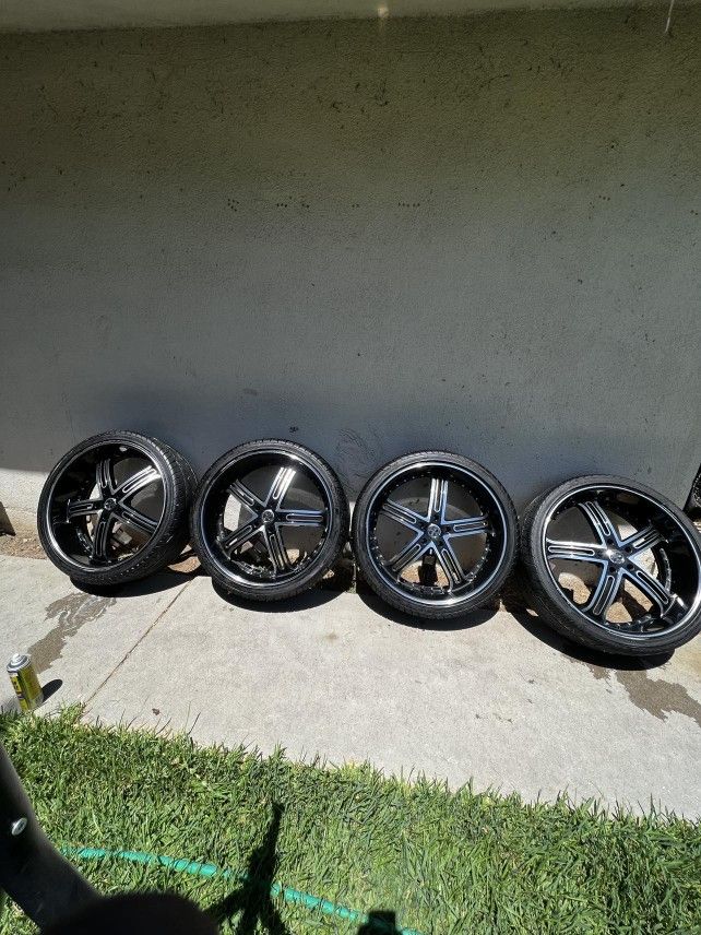 VERSANTE 26'' RIMS for Sale in Fresno, CA - OfferUp