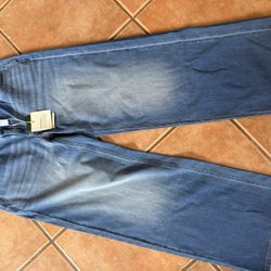 Brand New Halara Asymmetrical Front Jeans