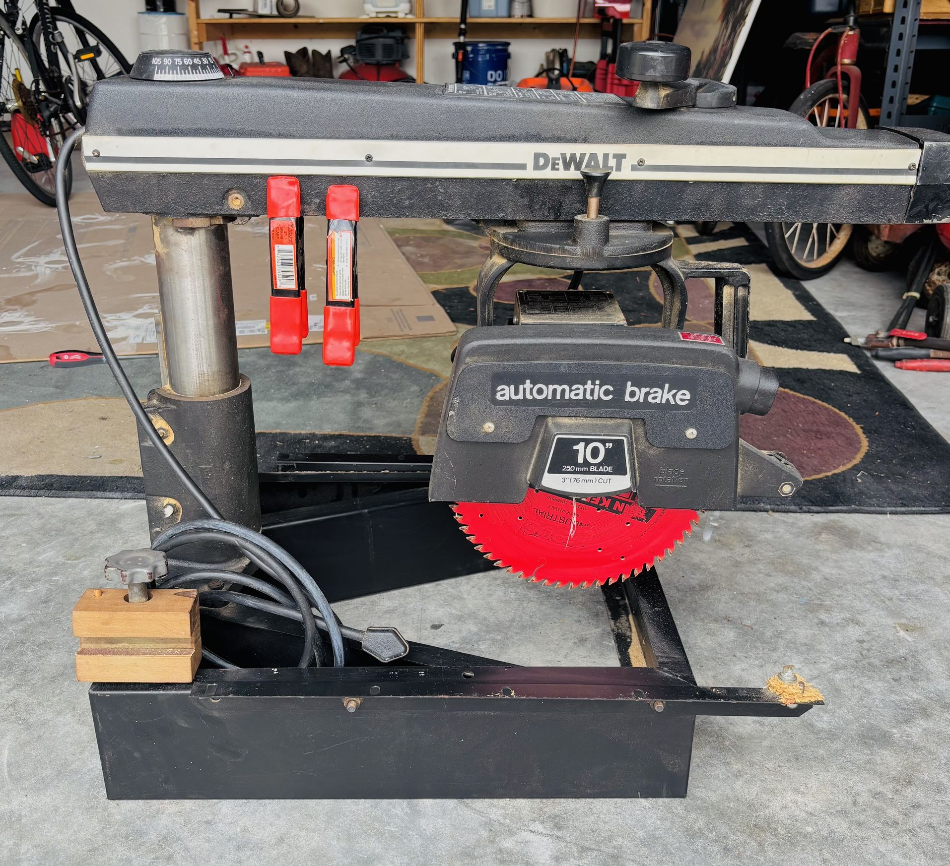Radial Arm Saw