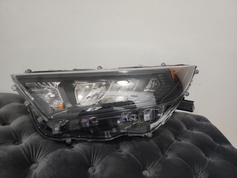 2019 2020 2021 Toyota Rav4 Headlight