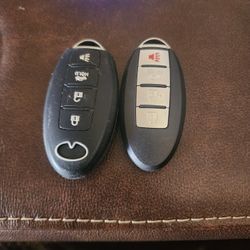 INFINITI KEY FOBS