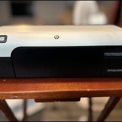 HP Deskjet D2430 Printer