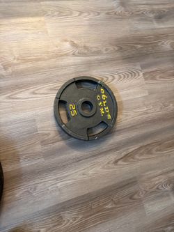 25 LB Weight Plate – Great Condition – Must Sell Fast