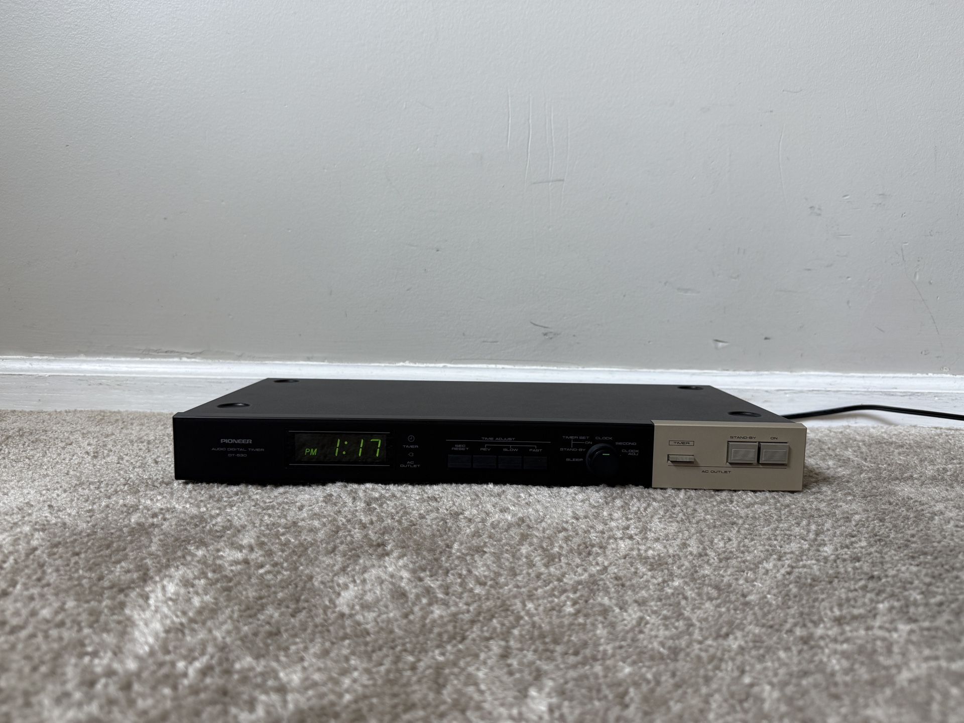 Pioneer DT-530 Digital Audio Timer Clock