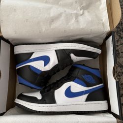 New Jordan 1 Mid Racer Blue Size 7.5 / 12.5