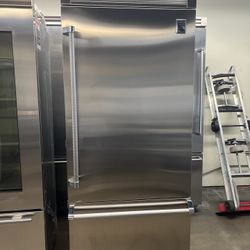 HESTAN 36”WIDE BUILT IN STAINLESS STEEL BOTTOM FREEZER REFRIGERATOR 