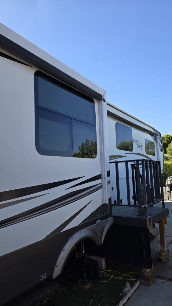 2020 Jayco North point 42RBLH