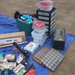 Yard Sale /  Estate Hatch Rd Carpenter Rd Sale Tools Food Containers Water Jug Shovels Nothing Over $20 Bucks!! Today  12/11