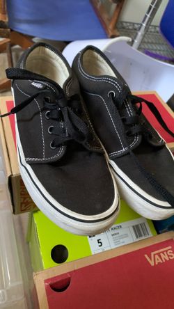 Found Black size 4 1/2