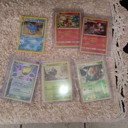 vintage holographic Pokemon cards 