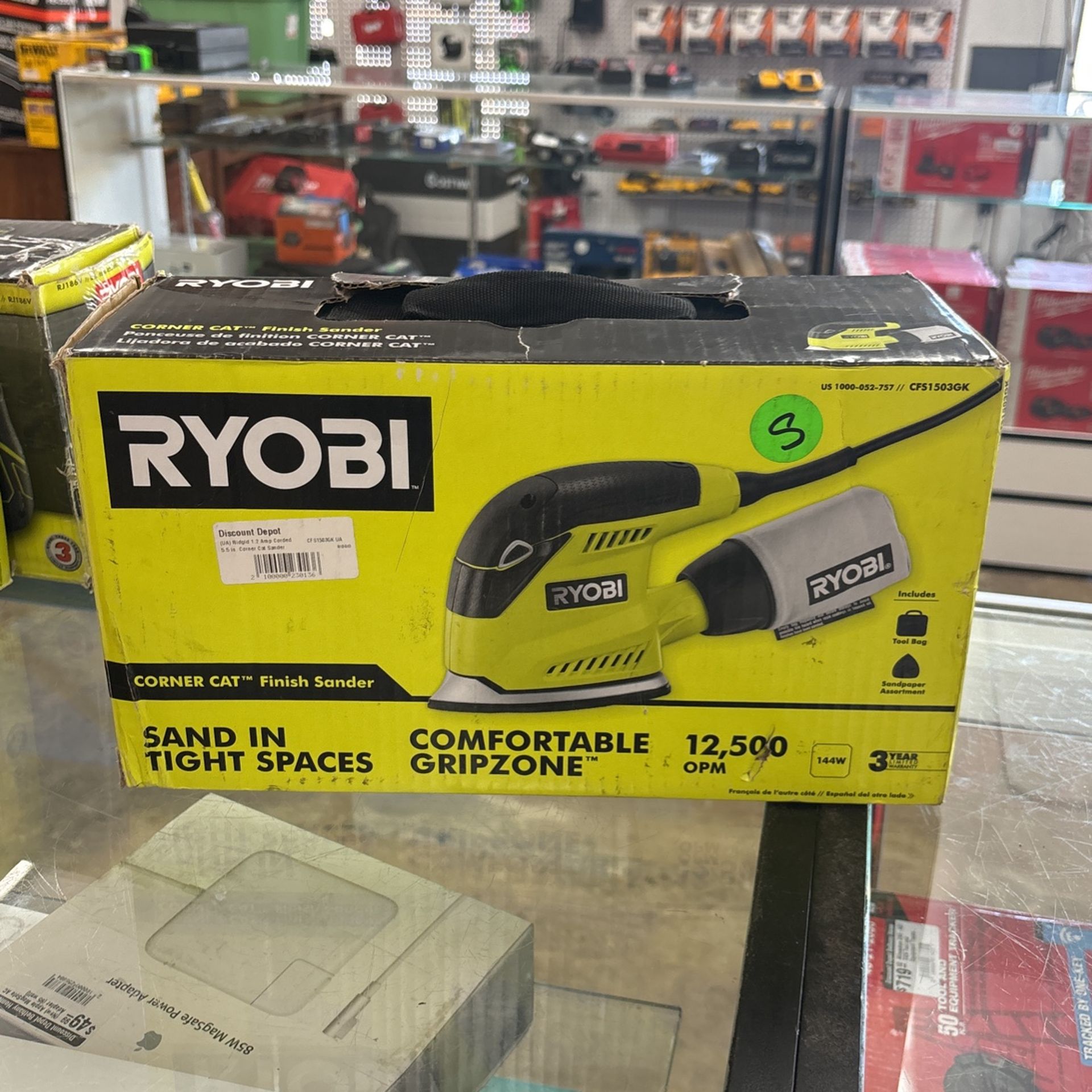 (UA) Ridgid 1.2 Amp Corded 5.5 in. Corner Cat Sander with Dust Bag, Sample Sandpaper, and Storage Case