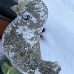 Vintage Solid Concrete Bird 