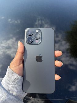 Unlocked IPhone 15 pro max