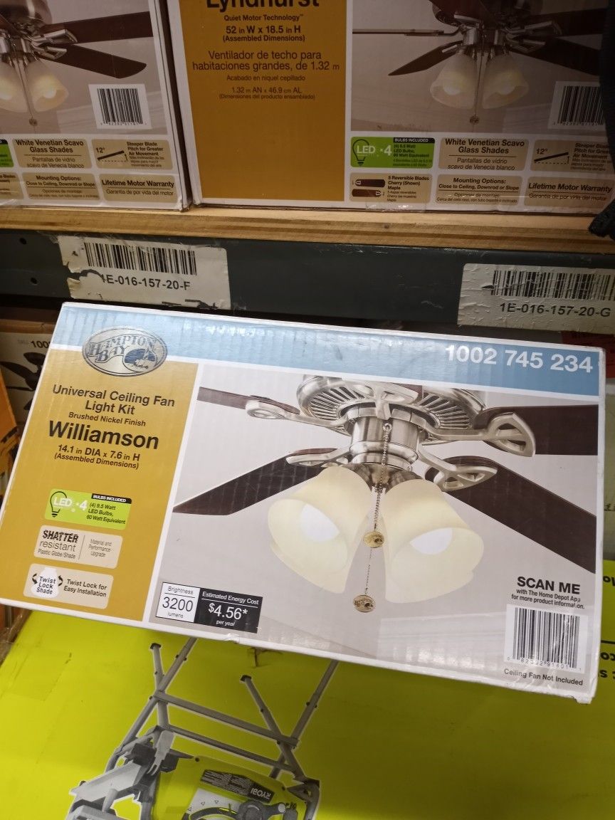 HAMPTON BAY UNIVERSAL CEILING FAN LIGHT KIT BRUSHED NICKEL FINISH