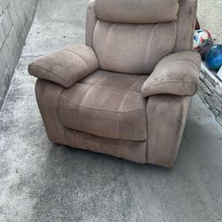 Recliner 