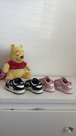 Girls shoes