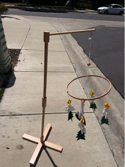 Floor mobile