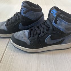 Nike Air Jordan- boys Size 4.5 US