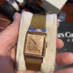Antique Winding Bulova From 1945!! Works Great!