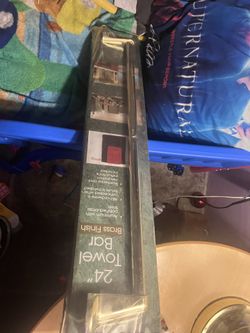 Brand New 24 towel bar