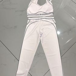 Alo white workout set -size S