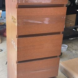 Dresser Free Pickup 
