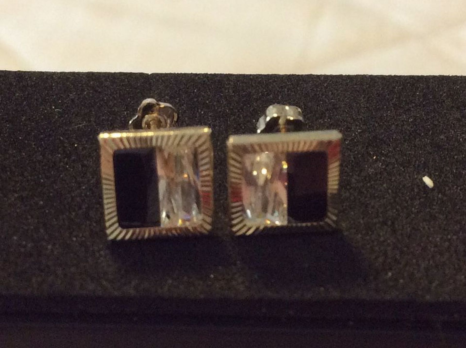 Onix and CZ 14Kt gold earrings