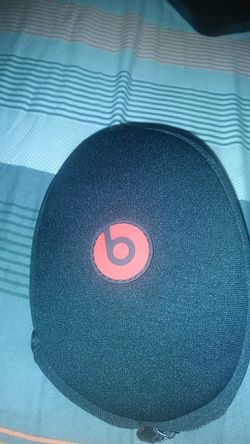 Beats solo case