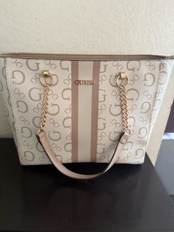 GUESS PURSE