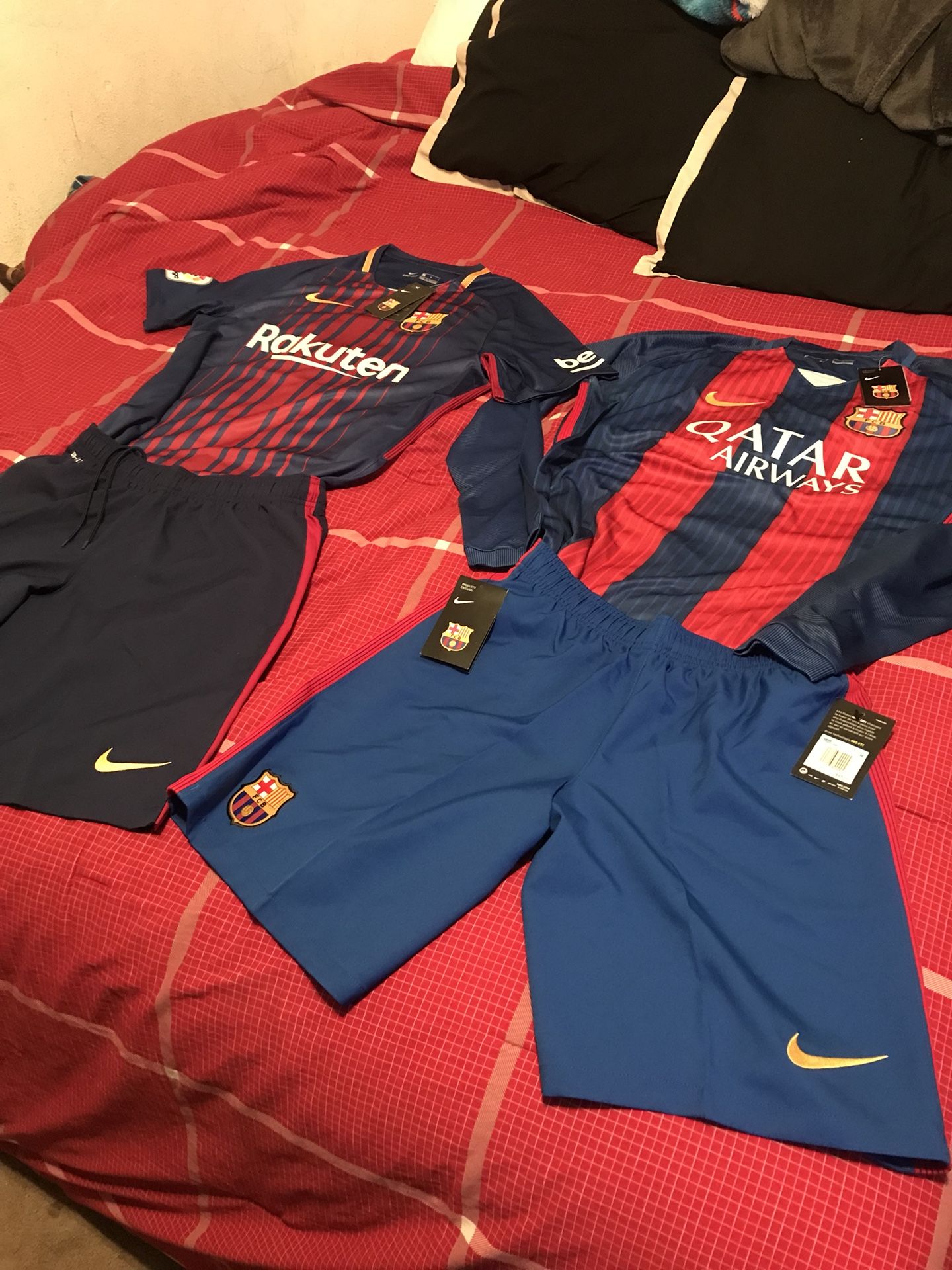 NIKE BARCELONA LARGE SIZES
