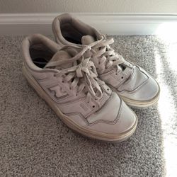Women’s 5.5 New Balance 550