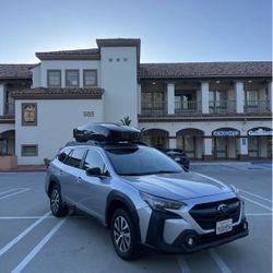 Subaru Outback Premium 2024 