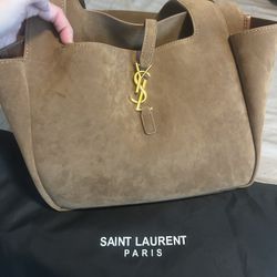 Yyyyyssss Leather Puuuurrrssseee Beauty